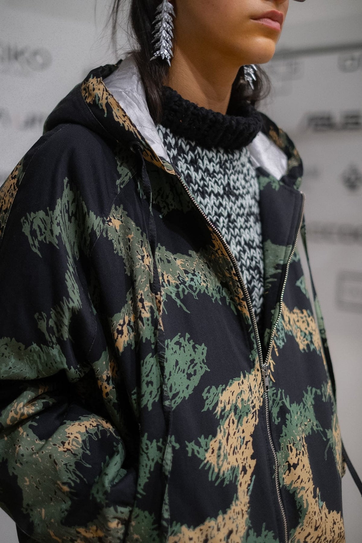 Leopard Raglan Bomber
