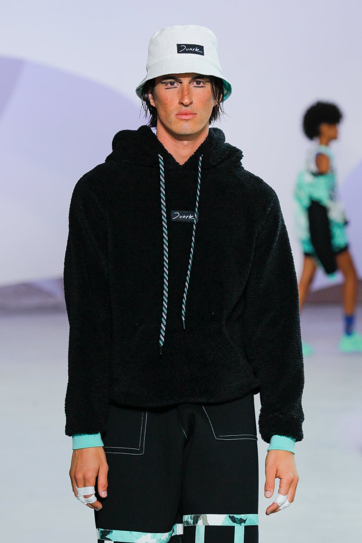 Reversible Shiroi Bucket Hat