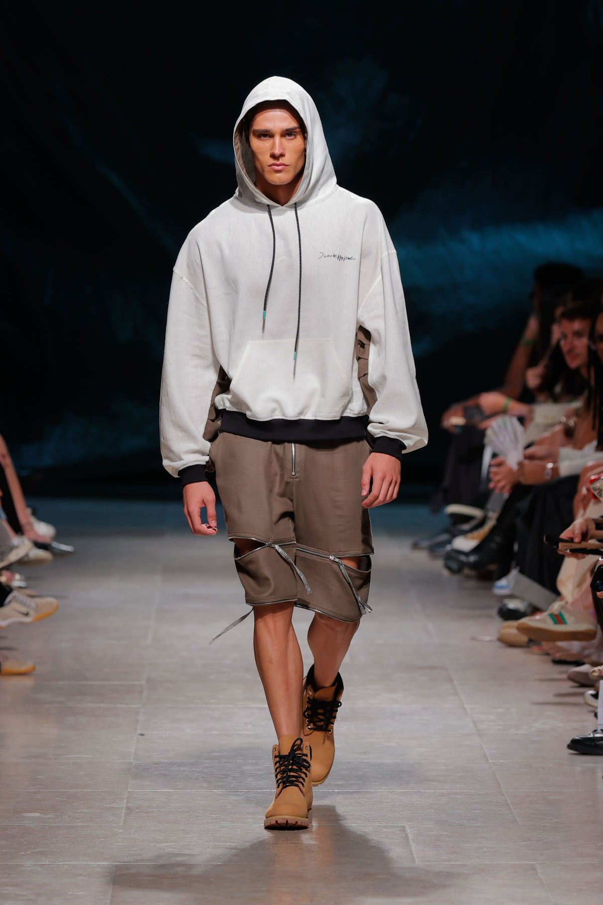 Off-White Gaze Sweater