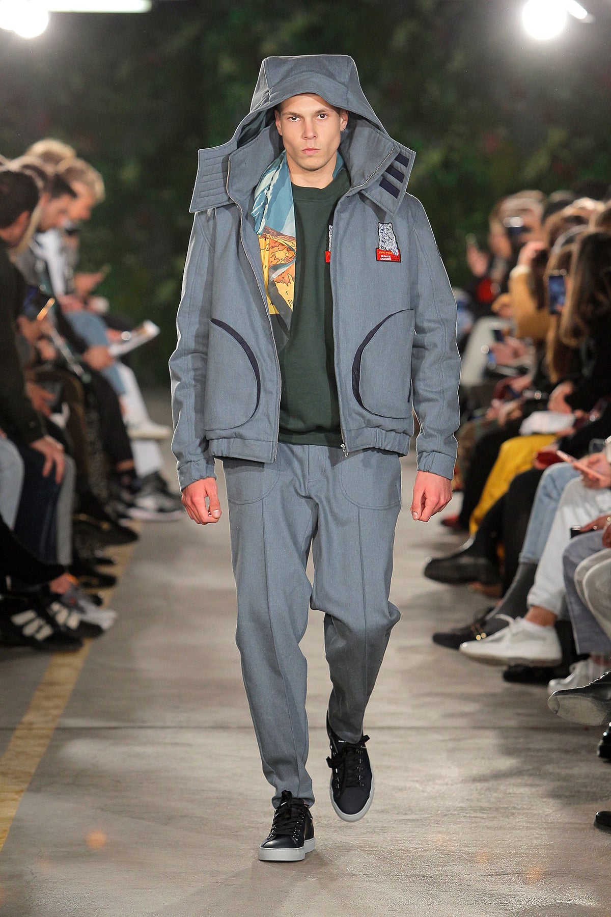 AW20 Third Pole gallery image 9