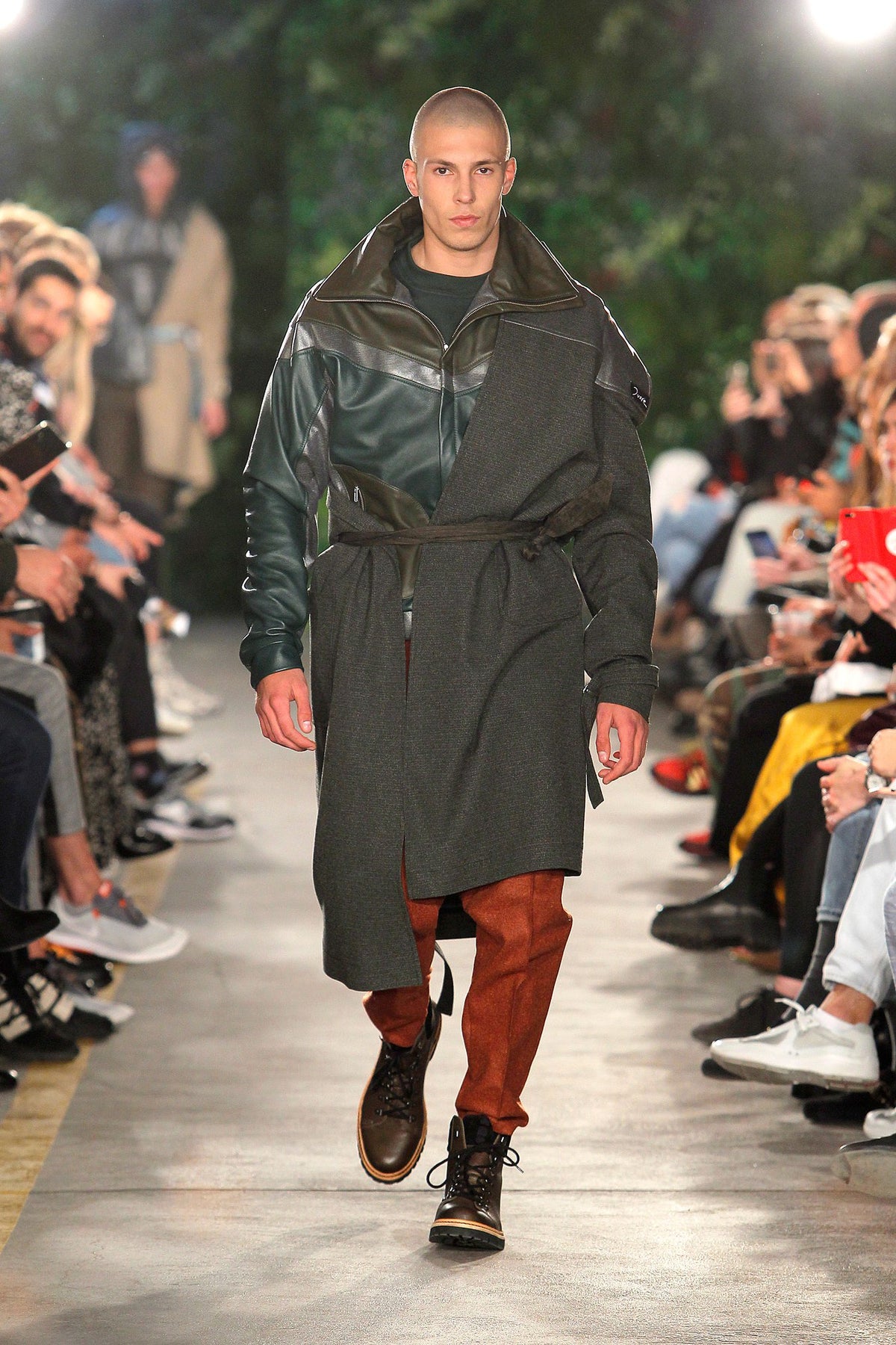 AW20 Third Pole gallery image 35