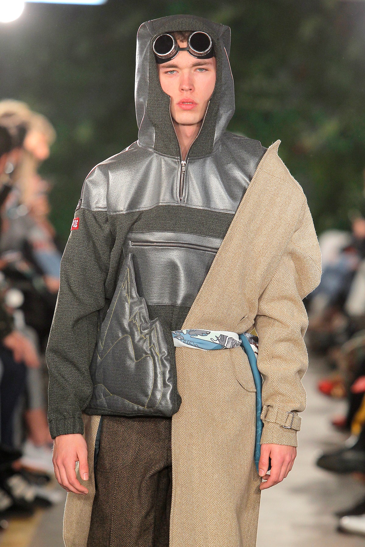 AW20 Third Pole gallery image 38