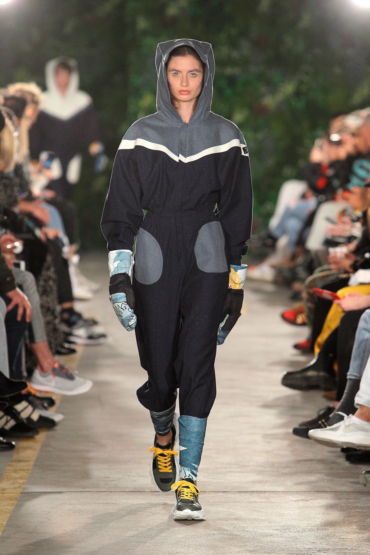 AW20 Third Pole gallery image 41