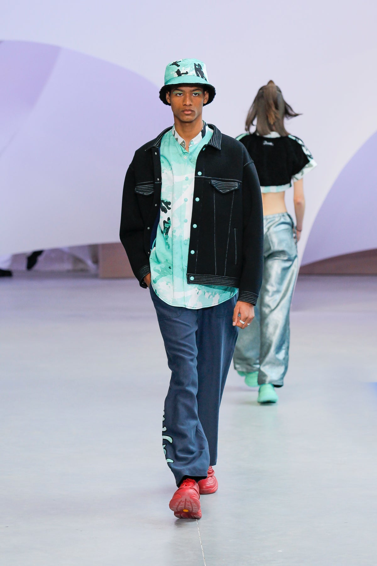 AW23 HAJIME gallery image 17