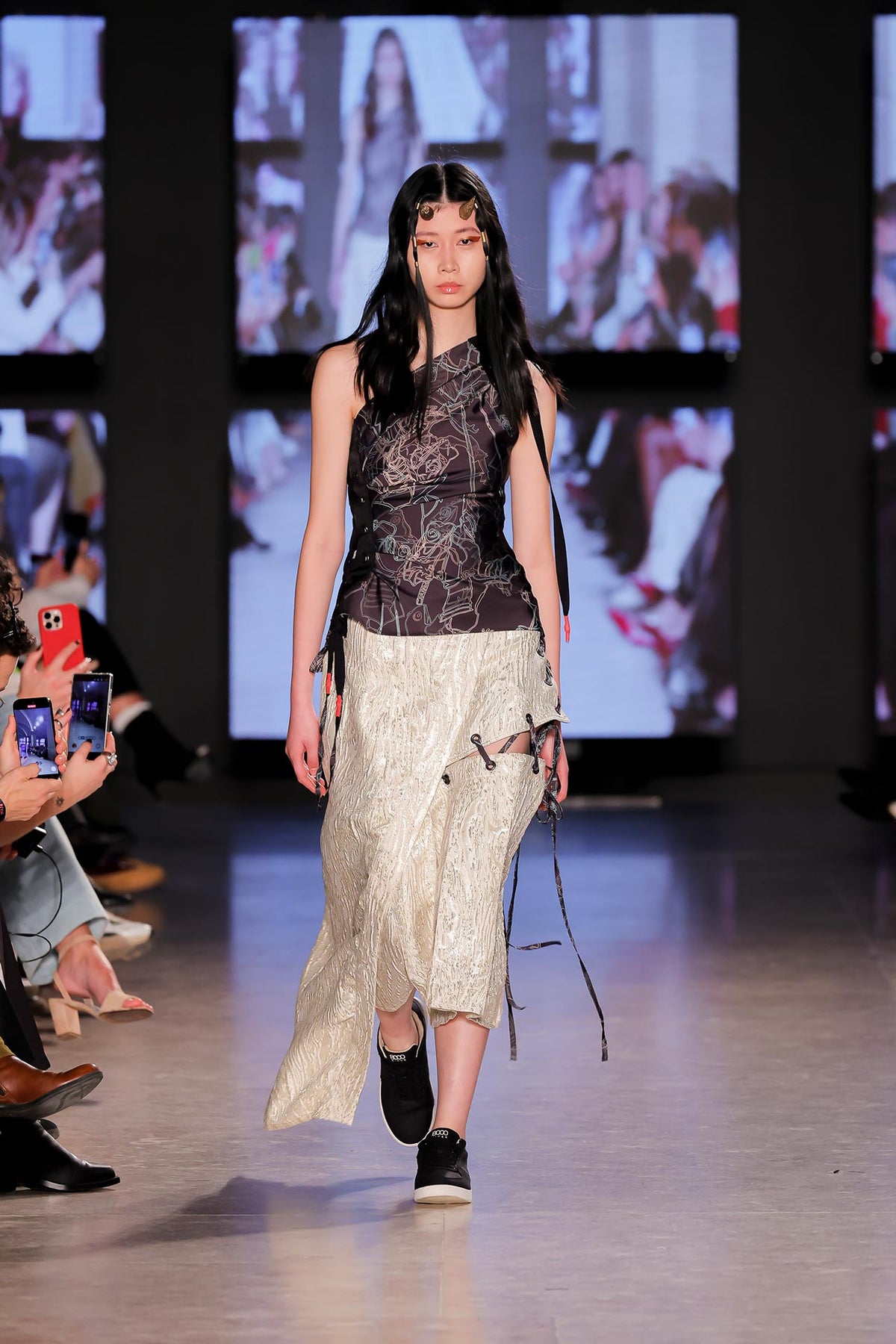 AW25 KAERU gallery image 4