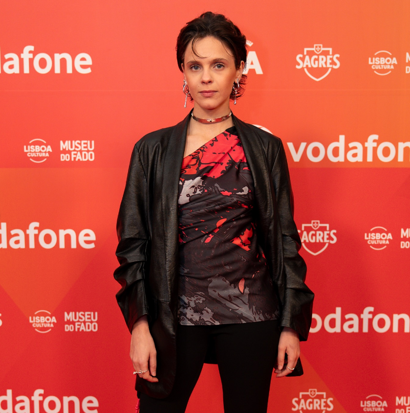 Actress Helena Caldeira wearing DuarteHajime