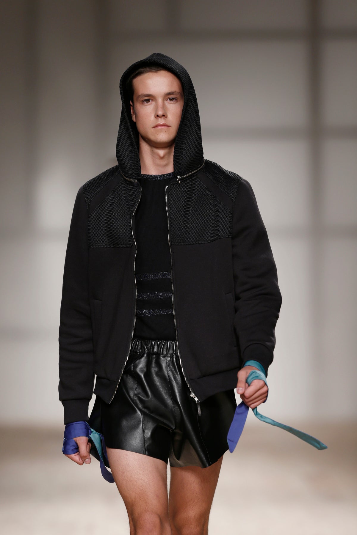 SS17 Knock Out gallery image 4